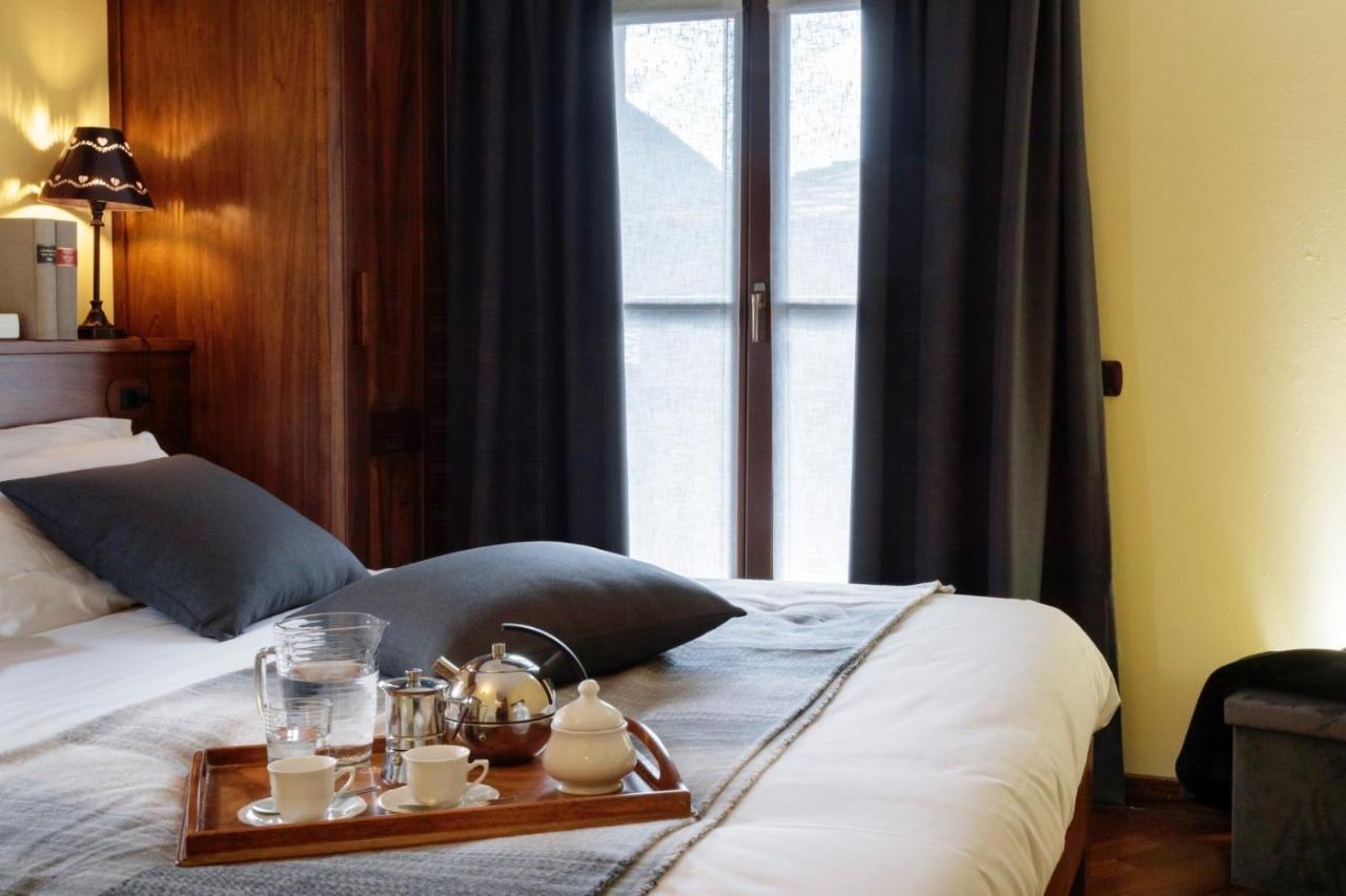 Hellochalet - Maison Paquier - Family Ski Holiday In The Resort Center Valtournenche Buitenkant foto